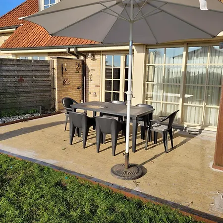 Villa In A Quiet Area In De Haan
