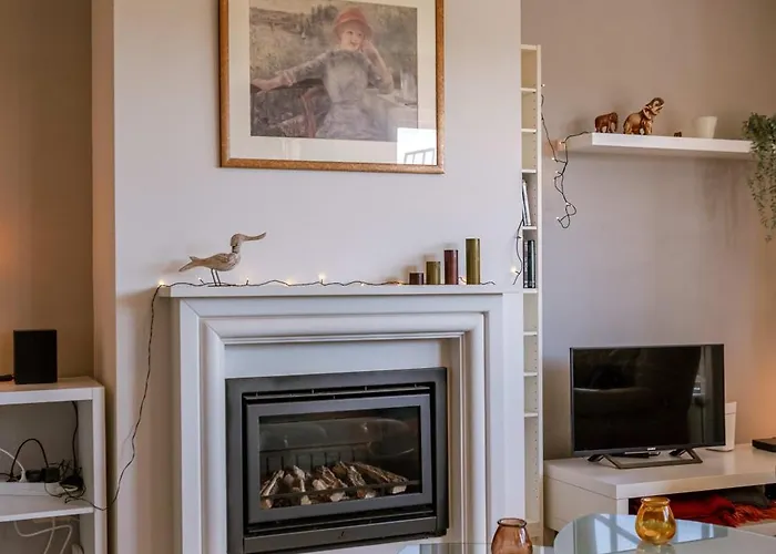 In A Quiet Area In 빌라 *